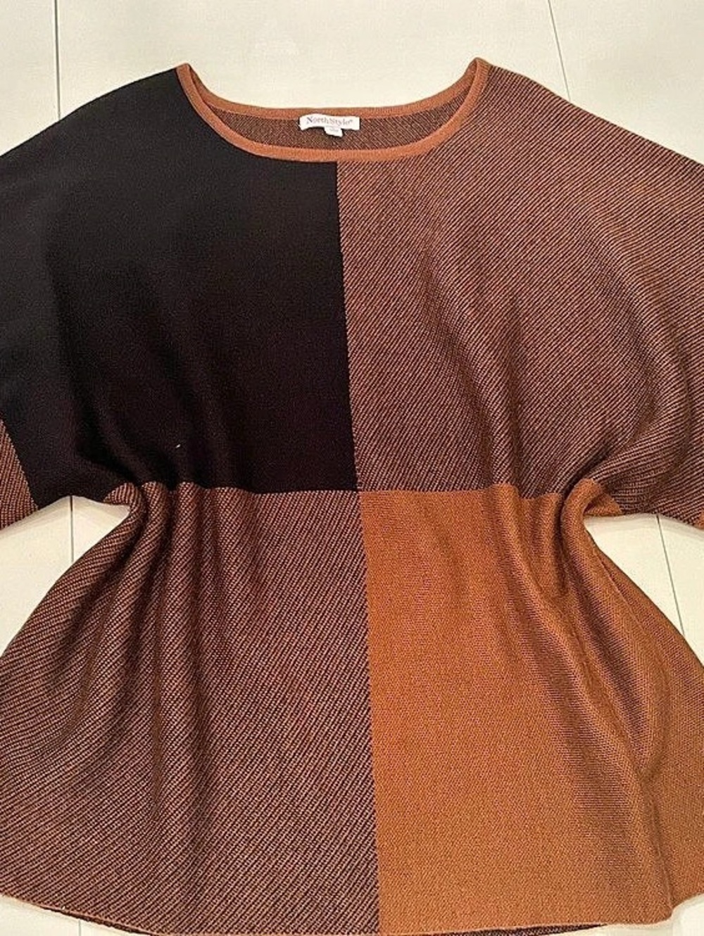 NorthStyle Color Block Short Sleeve Tunic in Brown & Black Like New